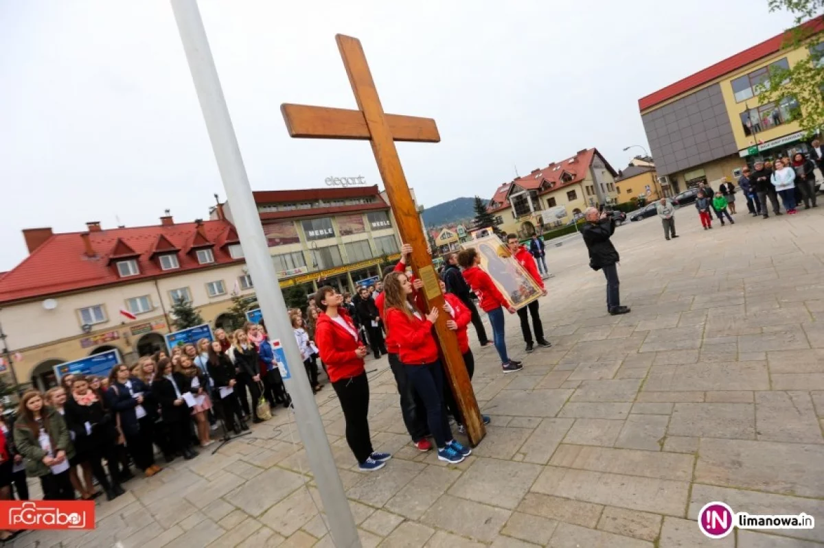 Symbole ŚDM przybyły do diecezji tarnowskiej