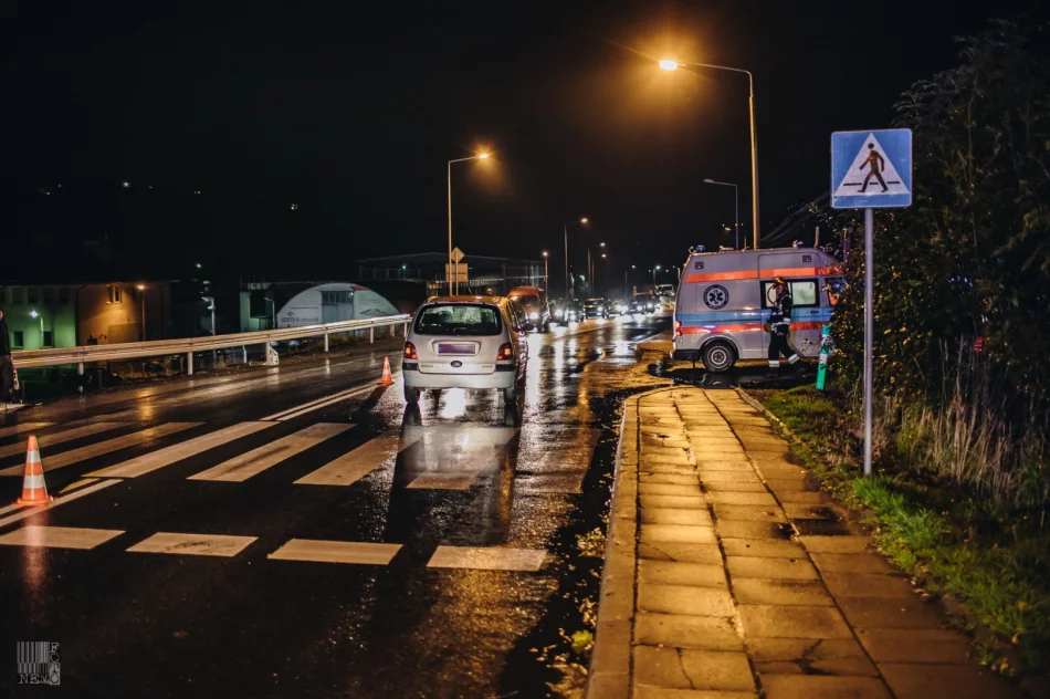 Potrącona 32-latka przechodziła przez jezdnię na wyznaczonym przejściu. Z obrażeniami trafiła do szpitala - zdjęcie 6