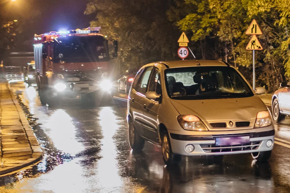 Potrącona 32-latka przechodziła przez jezdnię na wyznaczonym przejściu. Z obrażeniami trafiła do szpitala - zdjęcie 8