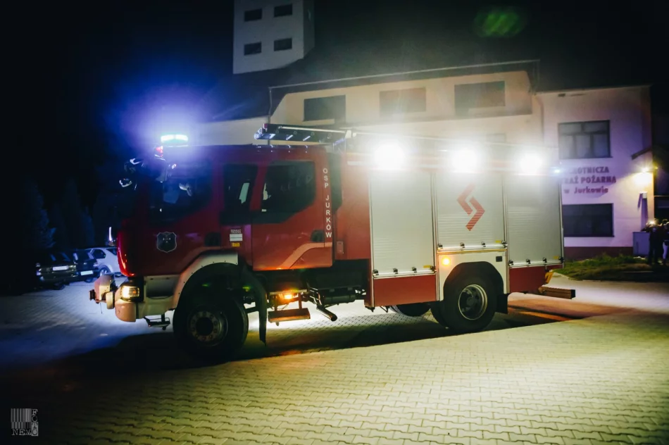 Nowy samochód dla OSP Jurków - zdjęcie 2