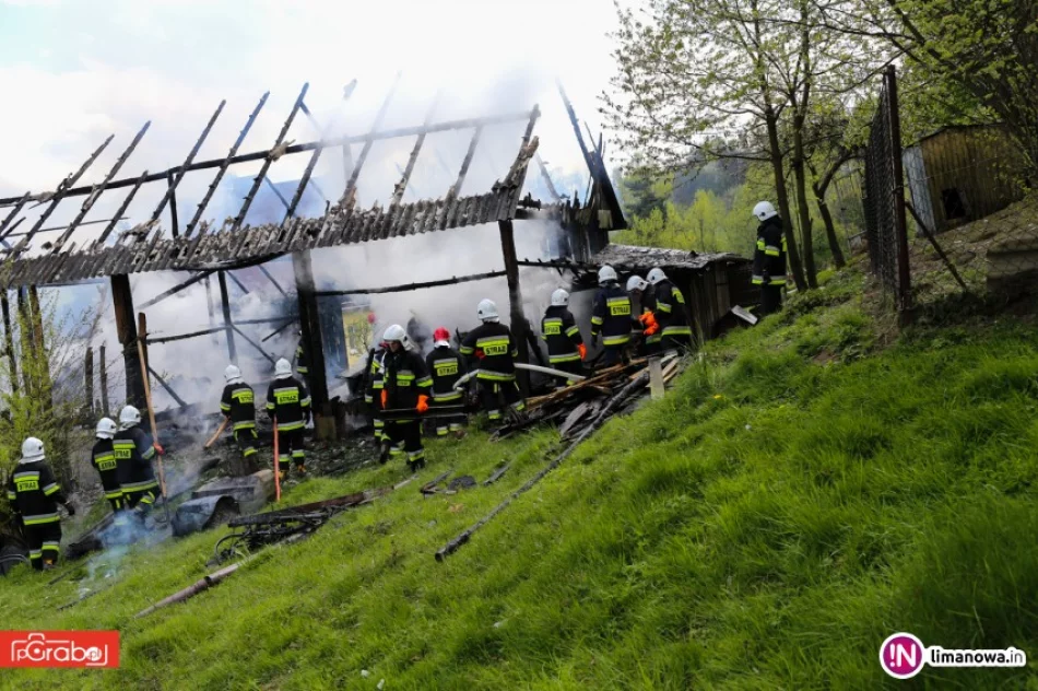 Pożar stodoły - 40 tys. zł strat. Przyczyna nieustalona (zdjęcia) - zdjęcie 3