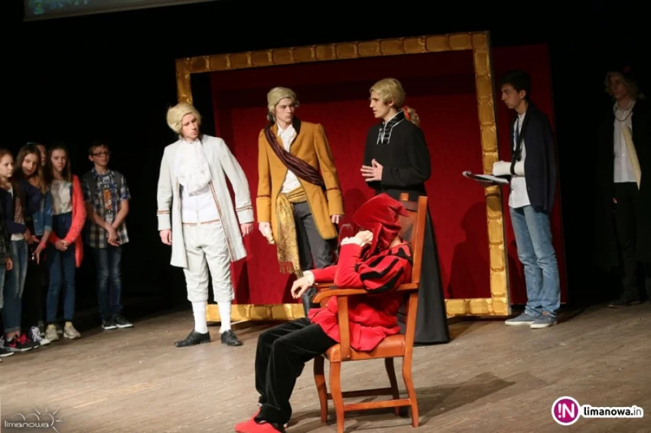 Uroczysta sesja, referat i akademia - obchody rocznicy rozpoczęte - zdjęcie 2