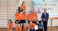 8 drużyn walczyło o tytuł Mistrza Gminy w Piłce Halowej Dziewcząt - zdjęcie 2