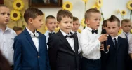 „Wczoraj przedszkolaki – dzisiaj pierwszaki”- ślubowanie uczniów klas pierwszych w SP w Pasierbcu - zdjęcie 4