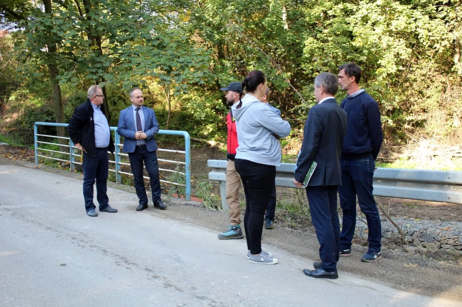 Kolejne drogi gminne po przebudowie odebrane - zdjęcie 2