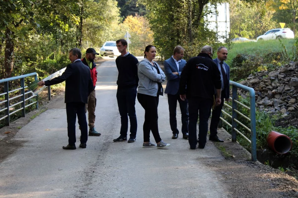 Kolejne drogi gminne po przebudowie odebrane - zdjęcie 3