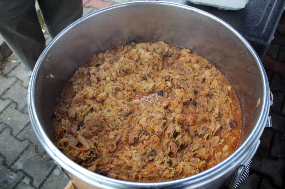 W Siekierczynie odbył się Piknik Rodzinny z Świętem Kapusty - zdjęcie 6