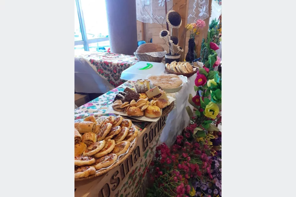 II miejsce dla KGW Łososina Górna na Małopolskim Przeglądzie Kół - zdjęcie 16