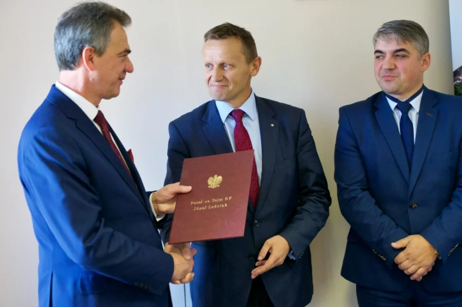 Premier przeznaczył 1 mln zł na zakup tomografu dla szpitala - zdjęcie 5