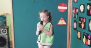 Odblaskowy konkurs piosenki w Szkole Podstawowej w Mordarce - zdjęcie 2
