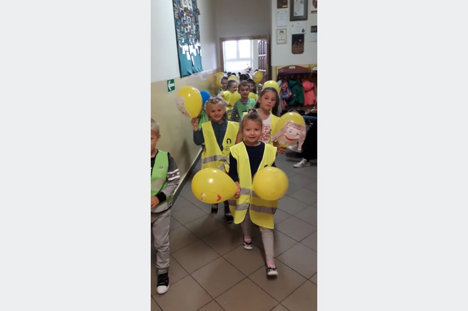 Odblaskowy konkurs piosenki w Szkole Podstawowej w Mordarce - zdjęcie 4