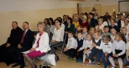 Pierwszoklasiści z SP Siekierczyna nr 2 są już pełnoprawnymi uczniami - zdjęcie 5