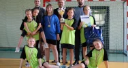 Pięć drużyn walczyło o tytuł Mistrza Gminy Limanowa w Mini Piłce Halowej Dziewcząt - zdjęcie 2