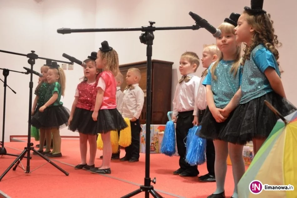 XV Wiosenny Przegląd Młodych Solistów i Zespołów - zdjęcie 4