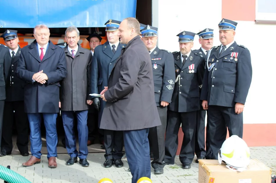 Sprzęt zapewniający gotowość bojową trafił do jednostek OSP z gminy Limanowa - zdjęcie 18