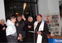 Nowy Sącz: Biskup Leszkiewicz poświęcił biuro Światowych Dni Młodzieży - zdjęcie główne