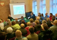 Będzie przystanek osobowy, nie będzie przejazdu przez tory. „Gdzie była gmina, gdy uzgadniano materiały studialne?” - zdjęcie główne