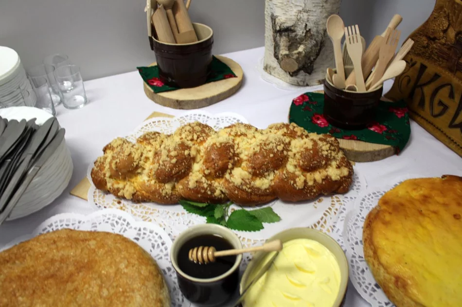 Ciasta tradycyjne tematem warsztatów kulinarnych KGW w Pisarzowej - zdjęcie 9