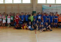 Mistrzostwa Gminy w Halowej Piłce Nożnej Chłopców - najlepsza drużyna z SP Mordarka - zdjęcie główne