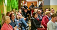 Mieszkańcy do przedstawicieli PKP: "Przyjechaliście z gotowym papierem, więc zrozumcie całą wieś" - zdjęcie 5