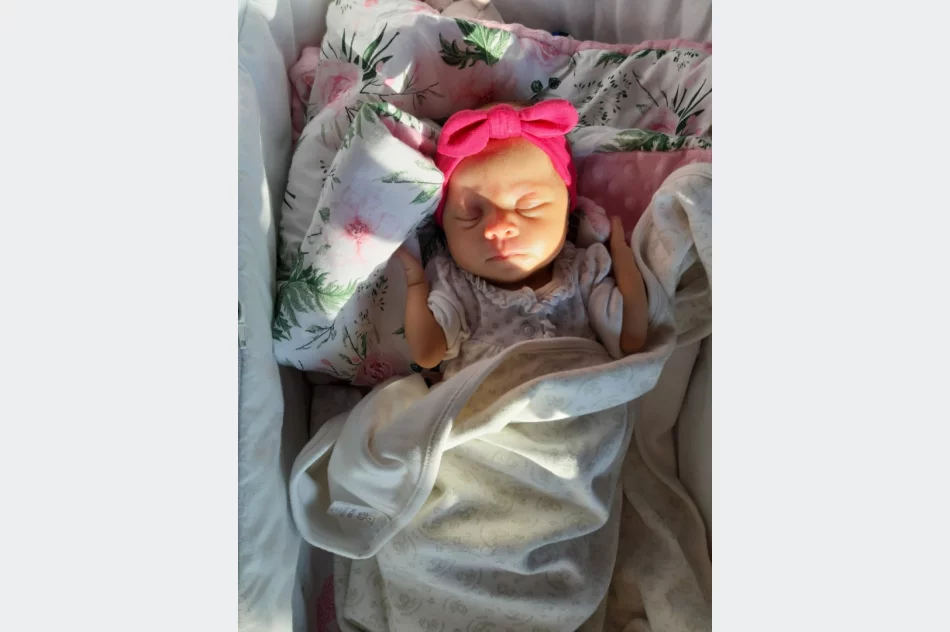 Rodzice potrzebują wsparcia w walce o sprawność i samodzielność ich córeczki - zdjęcie 2