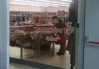 Z listów do Redakcji: nie dajcie się nabrać na przeszukanie w Lumpeksie! - zdjęcie główne