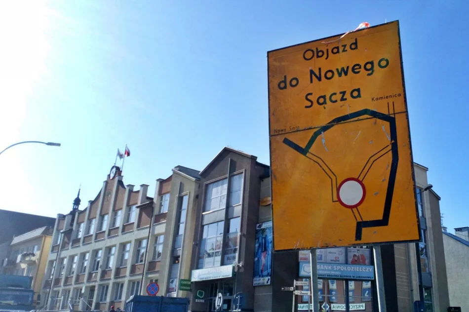 Rozpoczęto prace - Rynek zamknięty dla ruchu na półtora miesiąca - zdjęcie 2