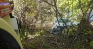 Dwa samochody zderzyły się na drodze powiatowej - zdjęcie 3