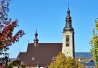 "W hołdzie Ojczyźnie i Maryi". W limanowskiej bazylice wystąpi m.in. Olga Bończyk - zdjęcie główne