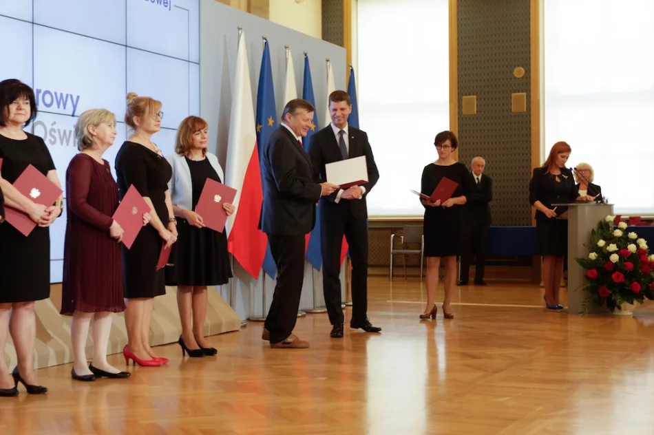 Leszek Mordarski z tytułem Profesora Oświaty - zdjęcie 4