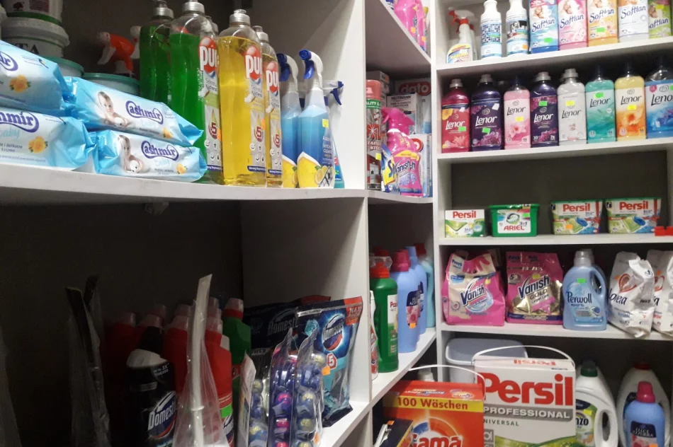 SKLEP WIEKOBRANŻOWY SEZON - zdjęcie 5