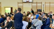 Nerwowe i chaotyczne rozmowy o kolei - zdjęcie 5
