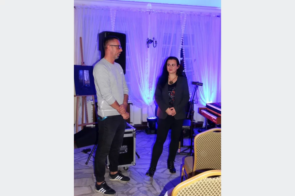 Świetny występ Zespołu Mob rozpoczął jesienny cykl koncertów w limanowskim muzeum - zdjęcie 9