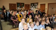 Ślubowanie pierwszoklasistów w SP nr 2 w Męcinie - zdjęcie 5