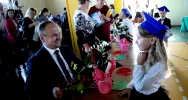 Odblaskowe ślubowanie pierwszaków w SP Mordarka - zdjęcie 2