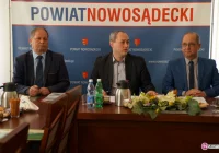 Coraz więcej pracy dla bezrobotnych w powiecie - zdjęcie główne