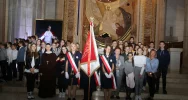 Uczniowie SP nr 1 w Męcinie na III Pielgrzymce Szkół imienia Jana Pawła II - zdjęcie 2