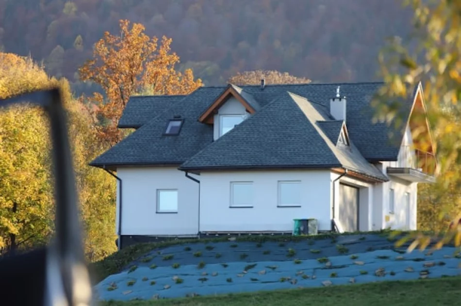 Antyterroryści siłą weszli do budynku, użyli paralizatora i zatrzymali 49-latka - zdjęcie 4