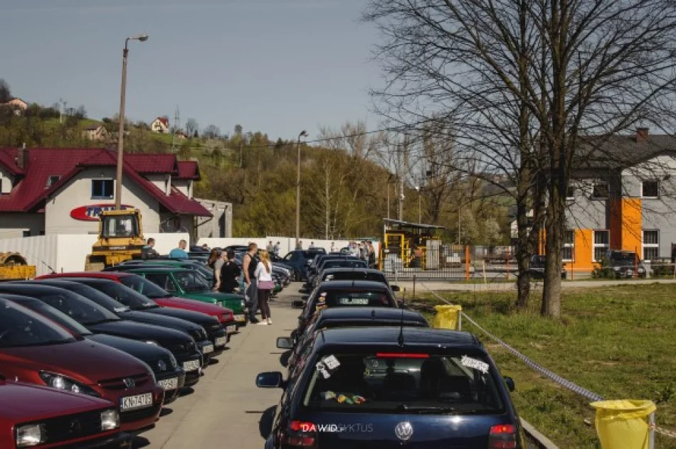 250 samochodów na charytatywnym spocie - zdjęcie 2
