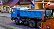 Trwa wymiana nawierzchni na DK 28. Wykonawca prosi o wyrozumiałość i cierpliwość  - zdjęcie 4
