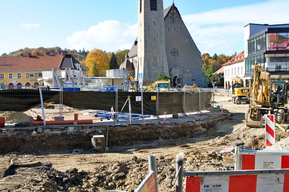 Centrum miasta wielkim placem budowy - zdjęcie 7