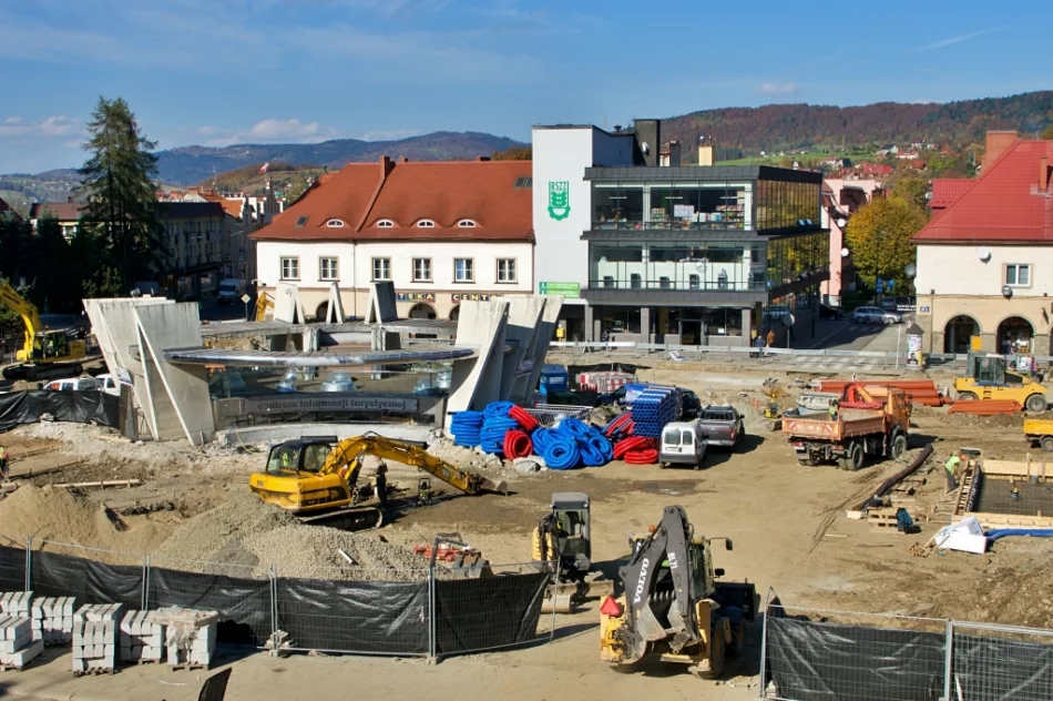Centrum miasta wielkim placem budowy - zdjęcie 9