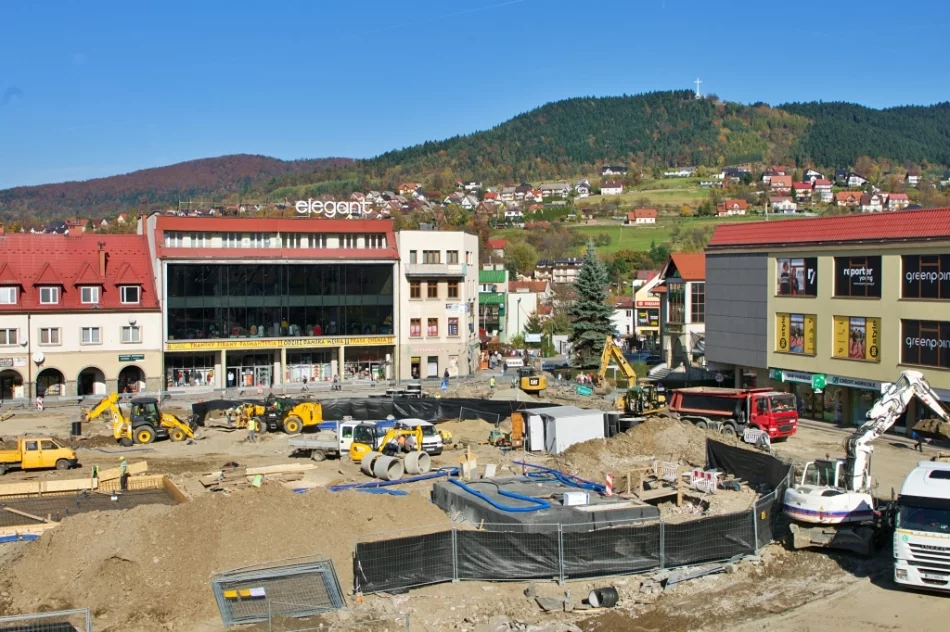 Centrum miasta wielkim placem budowy - zdjęcie 11