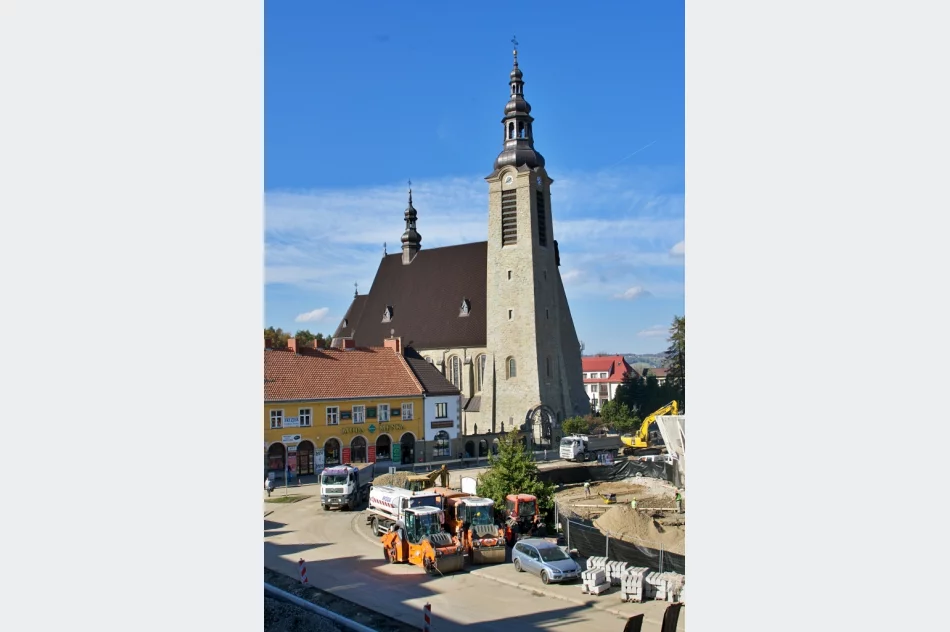 Centrum miasta wielkim placem budowy - zdjęcie 13