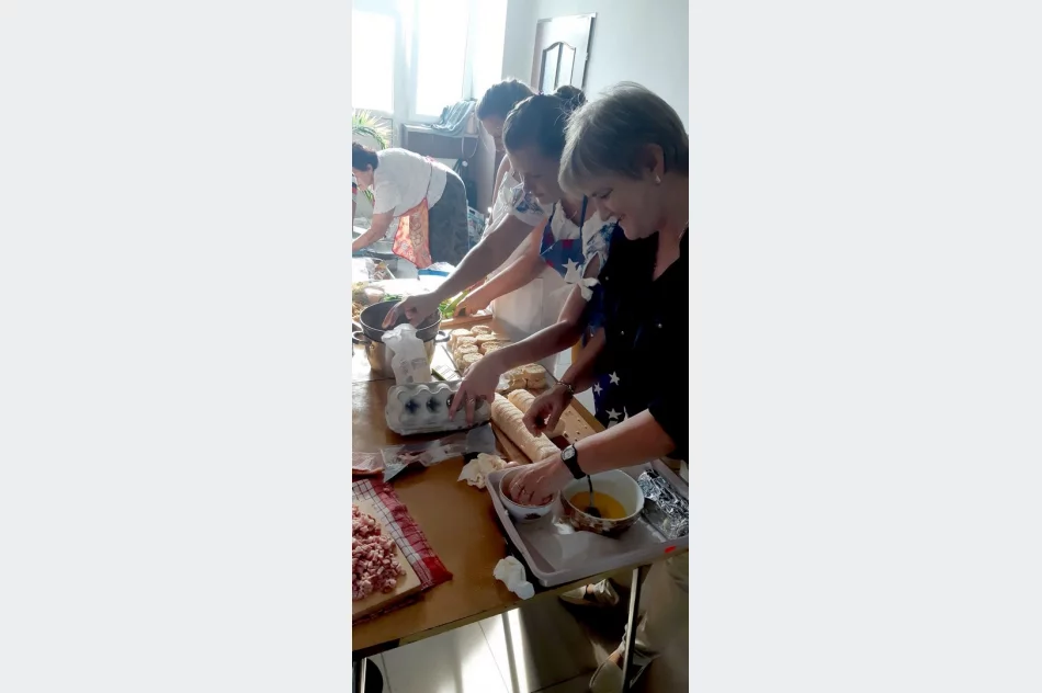 Warsztaty kulinarne KGW Rupniów Centrum i KGW Rupniów Bednarki - zdjęcie 9