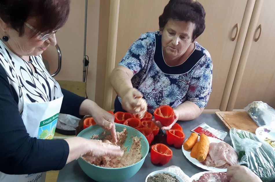 Warsztaty kulinarne KGW Rupniów Centrum i KGW Rupniów Bednarki - zdjęcie 18