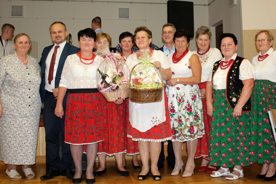 Starowiejska Biesiada zorganizowana przez KGW Stara Wieś Rola - zdjęcie 2