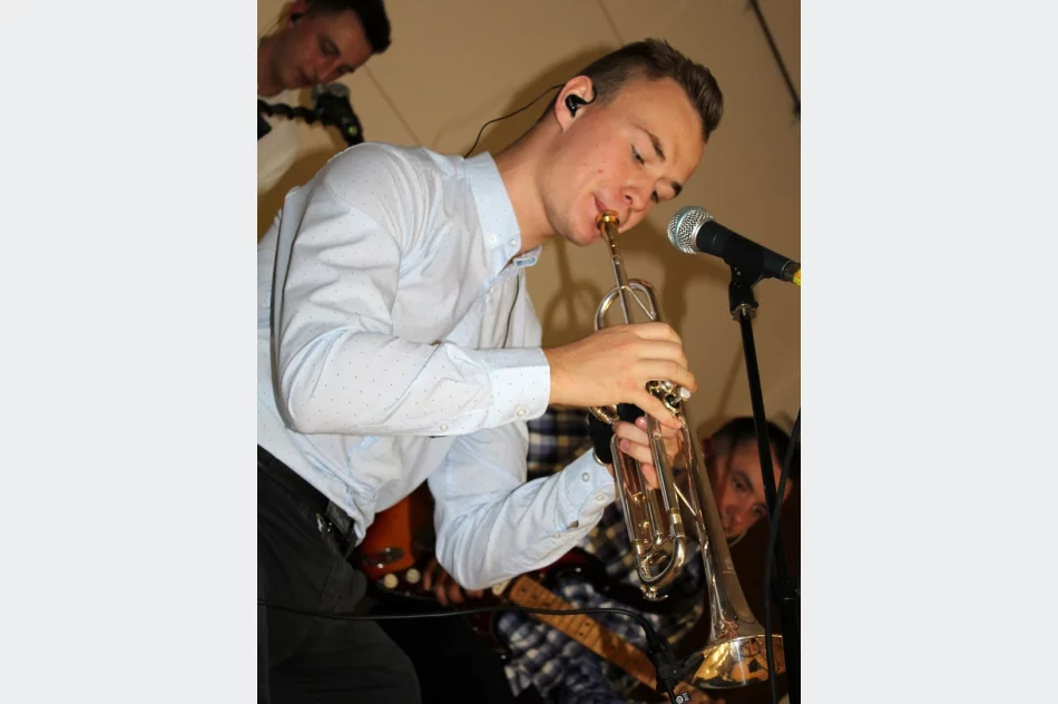 Starowiejska Biesiada zorganizowana przez KGW Stara Wieś Rola - zdjęcie 17