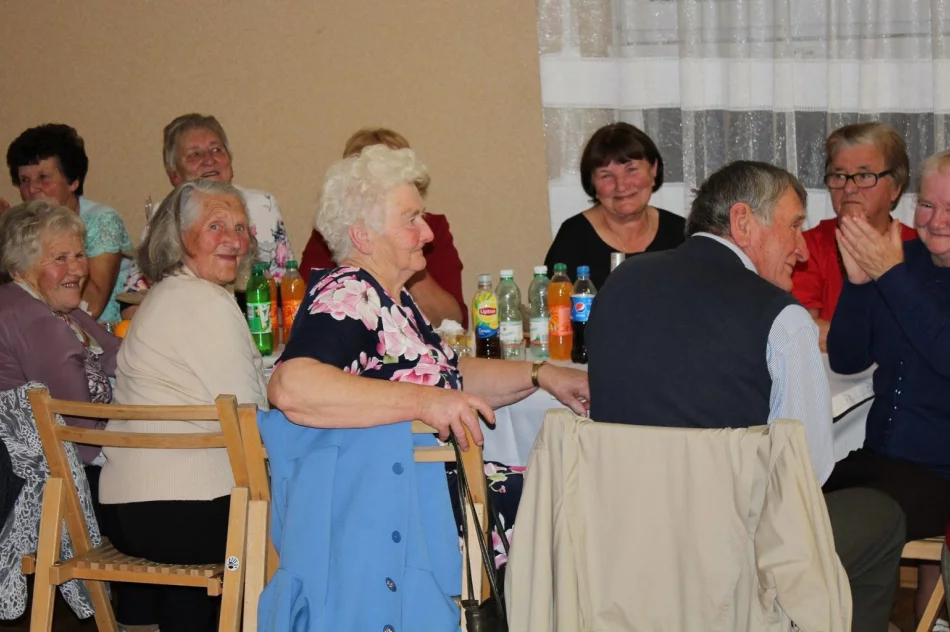 Starowiejska Biesiada zorganizowana przez KGW Stara Wieś Rola - zdjęcie 20