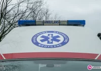 Zatrzymał się na przystanku i wezwał karetkę. Medykom nie udało się go uratować - zdjęcie główne